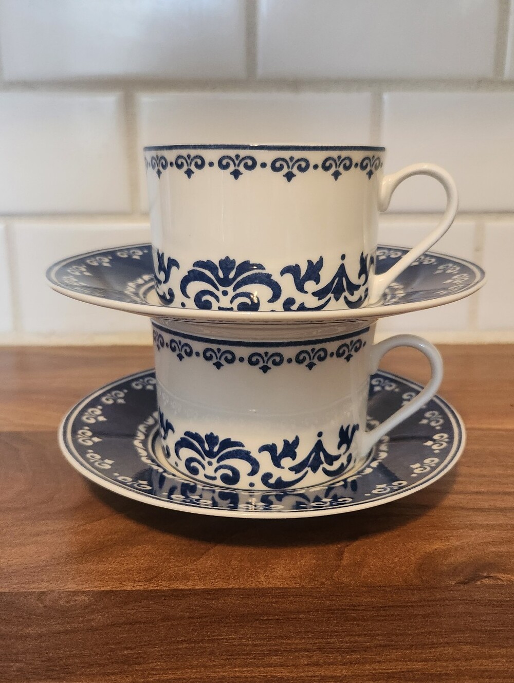 Victoria And Beale Claire 7011 Blue and White Porcelain Teacup and Saucer Set-2